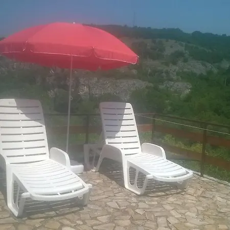 Kyshta Za Gosti Stella * Tabachka